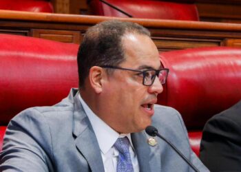 Senador Carmelo Ríos radica histórica legislación para combatir delitos cibernéticos en Puerto Rico