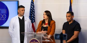 Senadora Ada Álvarez Conde propone reducir retención contributiva a enfermeros contratistas